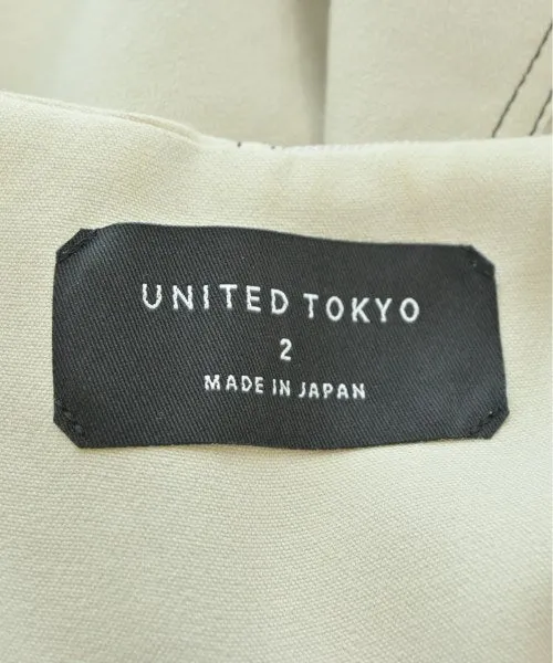 UNITED TOKYO Kleider