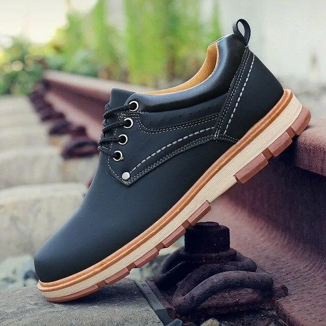 West Louis™ Lederglatt-Oxford-Schuhe