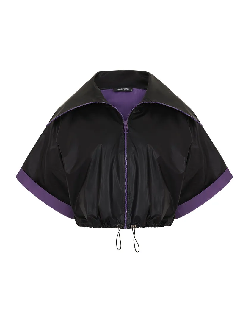 Jacke mit weiterem Kragen