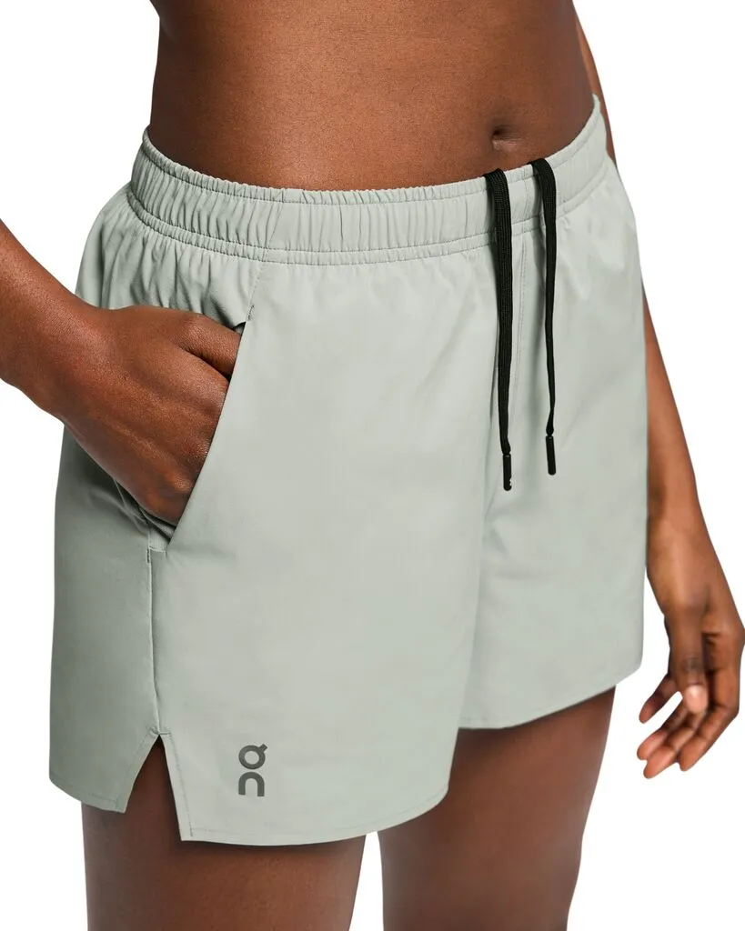 Damen Essential Shorts