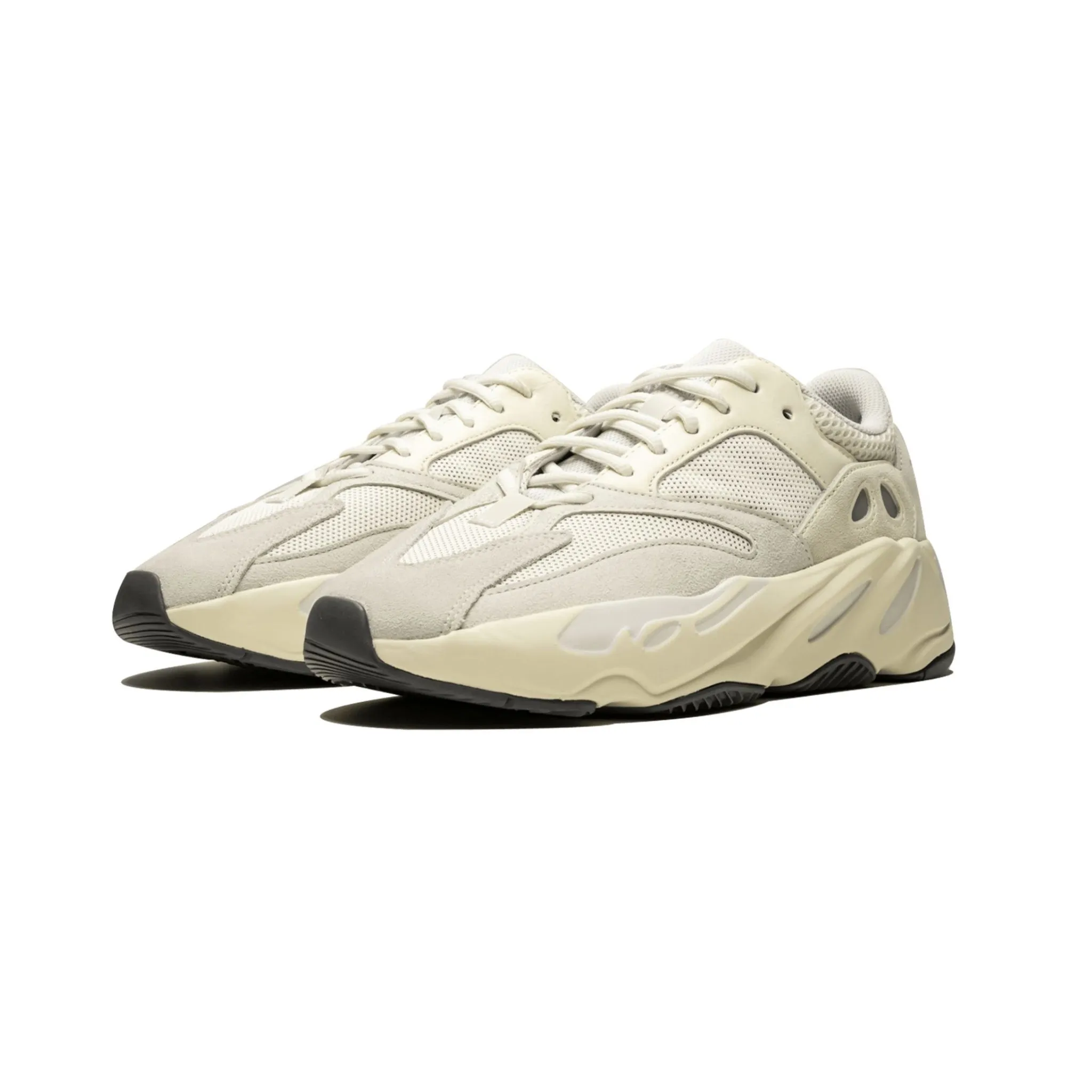 Yeezy Boost 700 Analog Adidas Sneaker