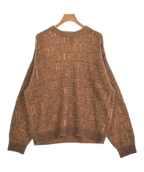 YOKE Pullover