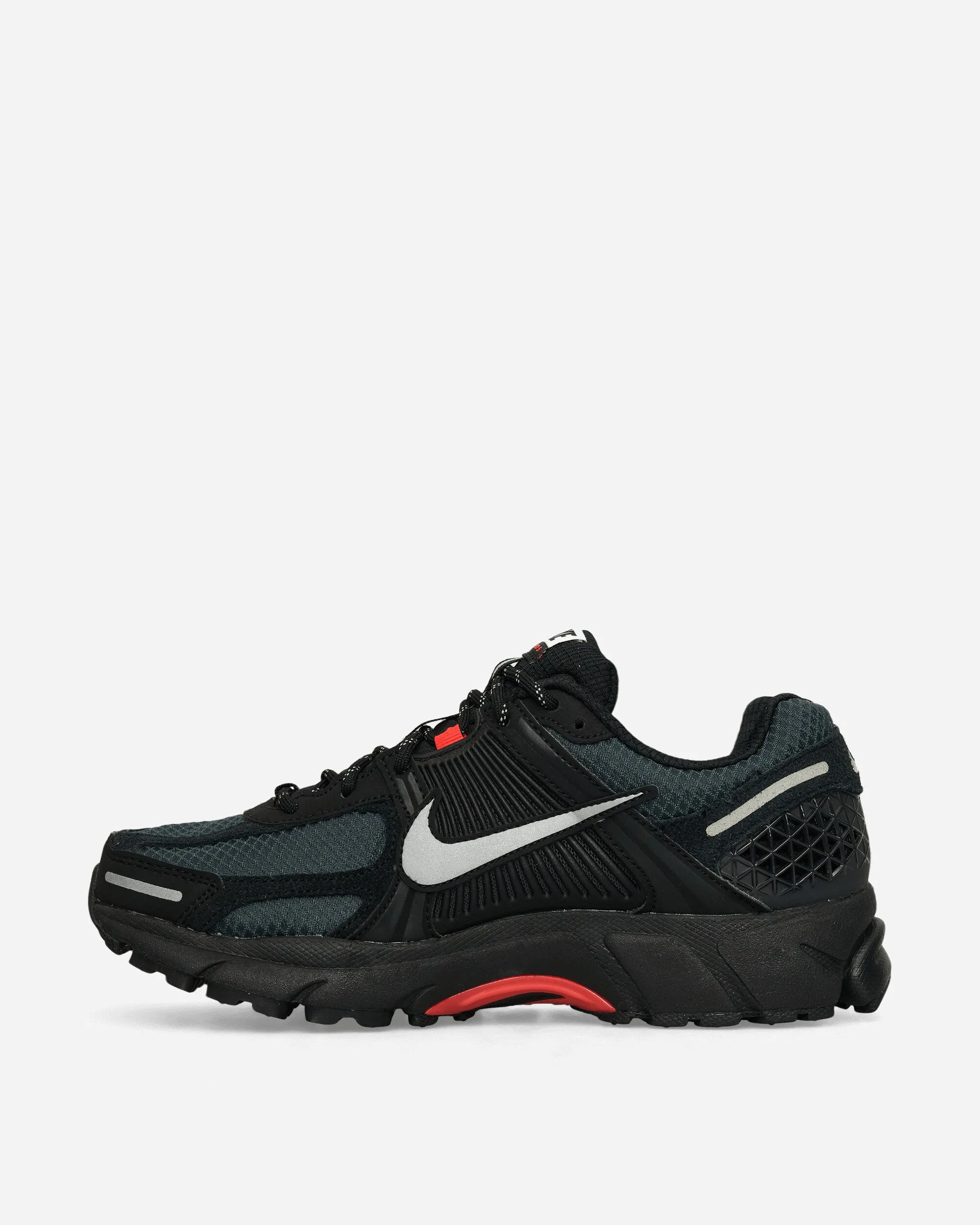 Zoom Vomero 5 Sneakers Schwarz / Leuchtendes Karmesinrot